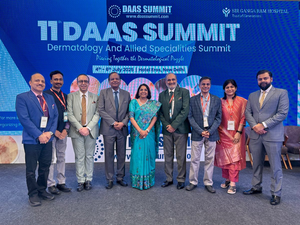 Group photo — faculty and delegates